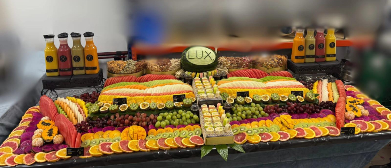 8ft Custom Fruit Platter